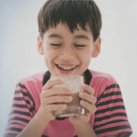 Child nutritionist supporting healthy growth, immunity, and balanced diet for children